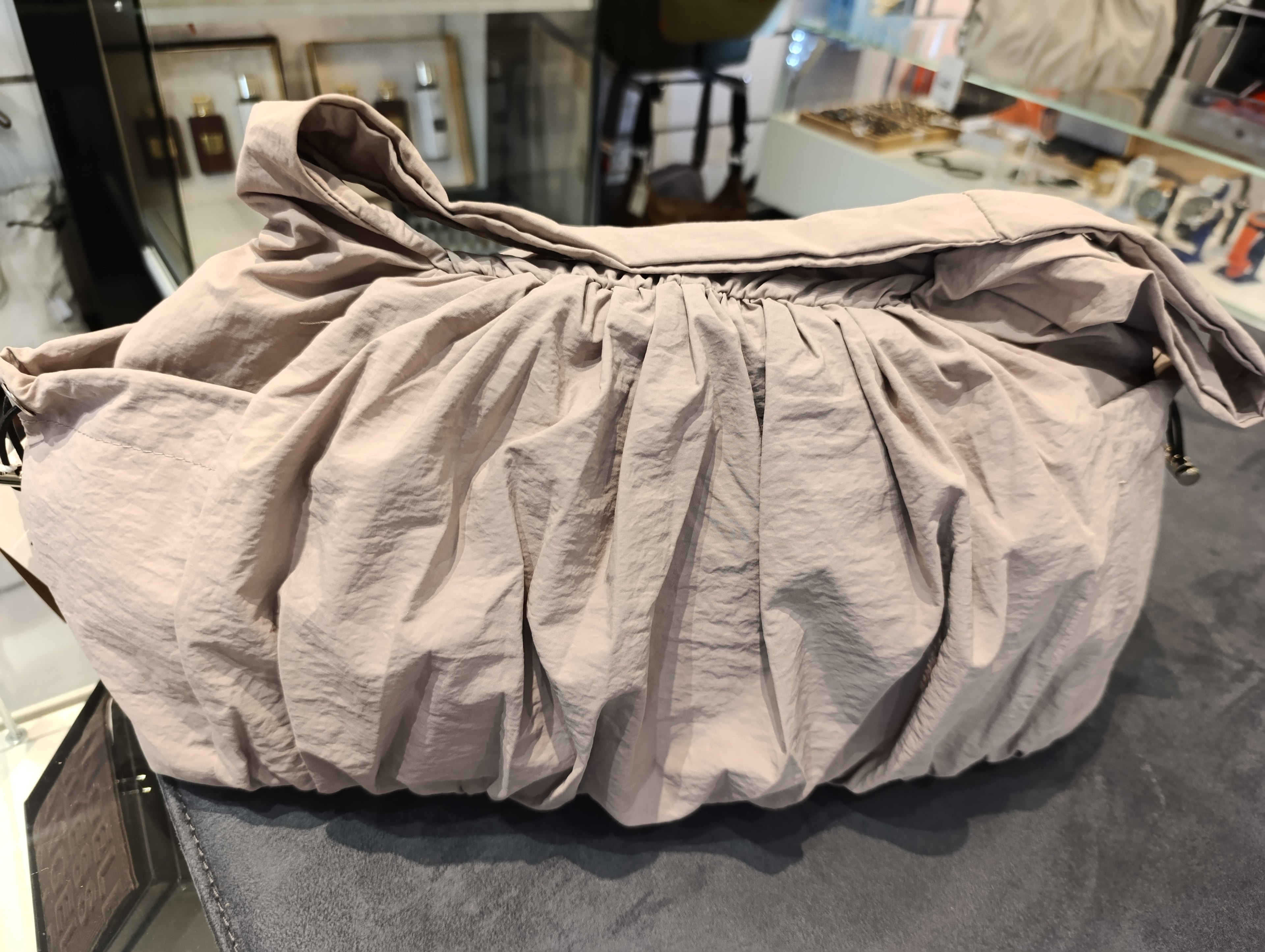 Women's handbag