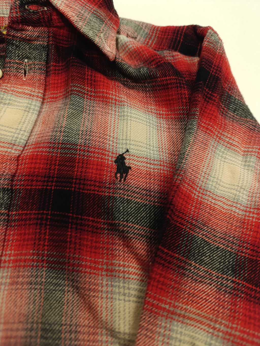 Ralph Lauren Classic Fit مقاس M