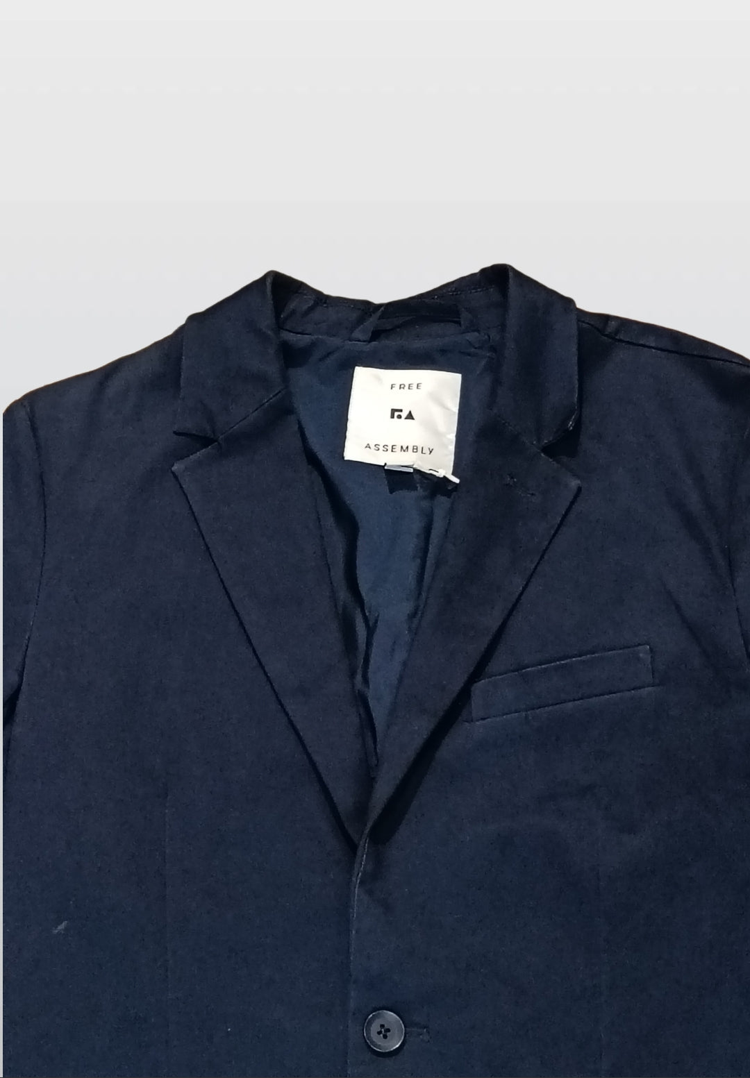 Free-Assembly Men’s Jacket – Stylish & Functional Outerwear