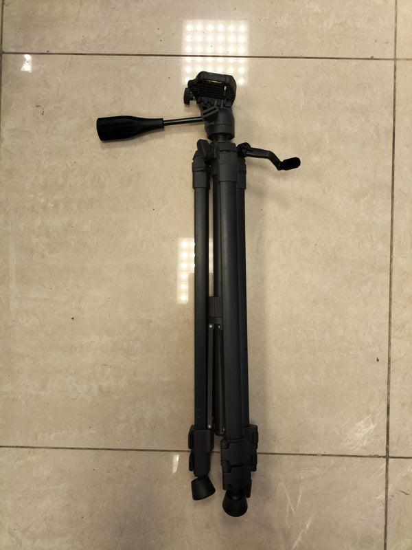 Bosch Professional Building Tripod BT150 (Open Box)