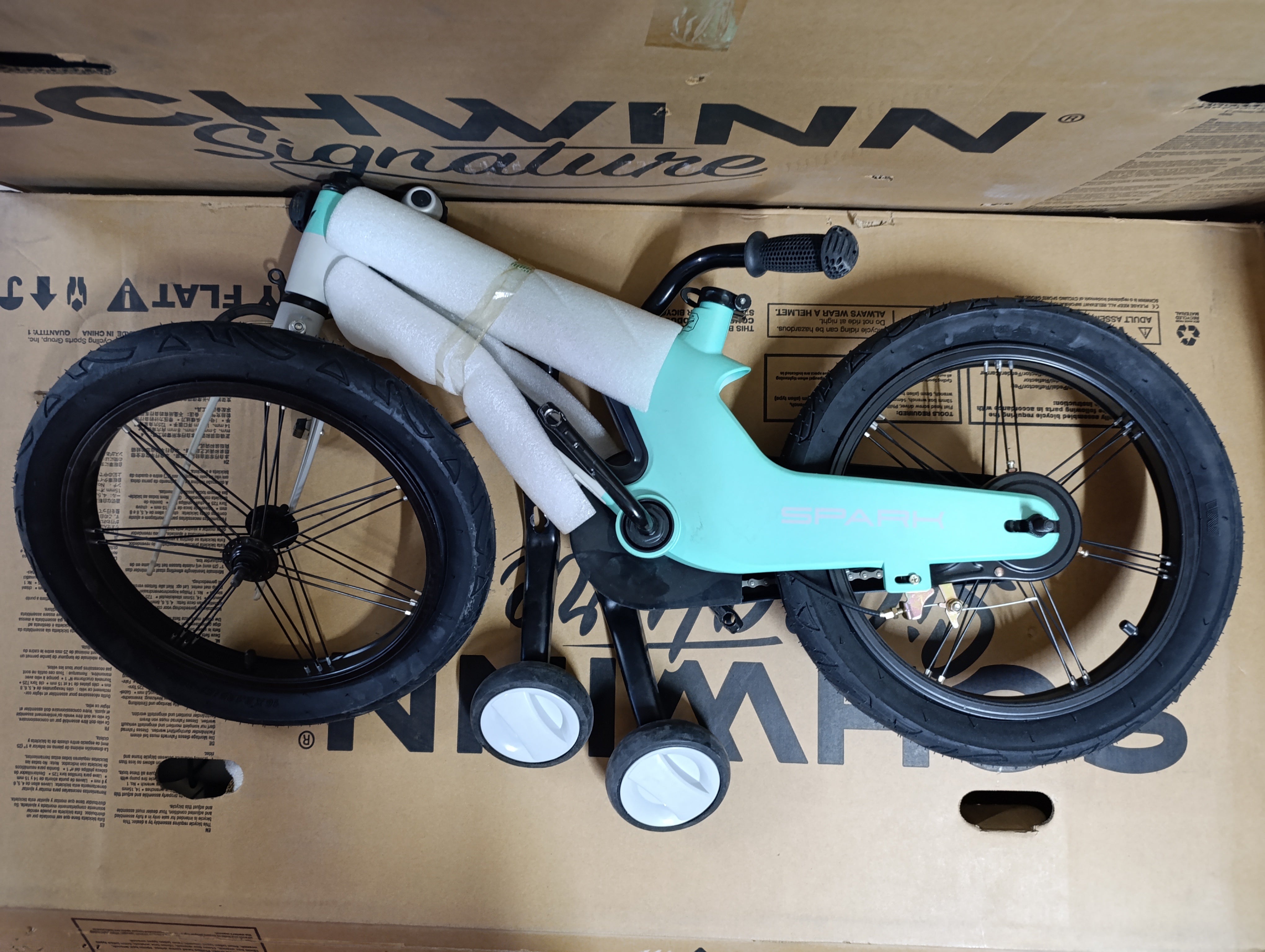Zyklus 16" Spark Magnesium Kids Bike, Alloy Frame-- open box, Lightweight And Durable Bicycle, Adjustable Seat, Disc Brakes, For children Aged 4-8 Years, High Quality, Teal | ZYK-SPRK-TEL