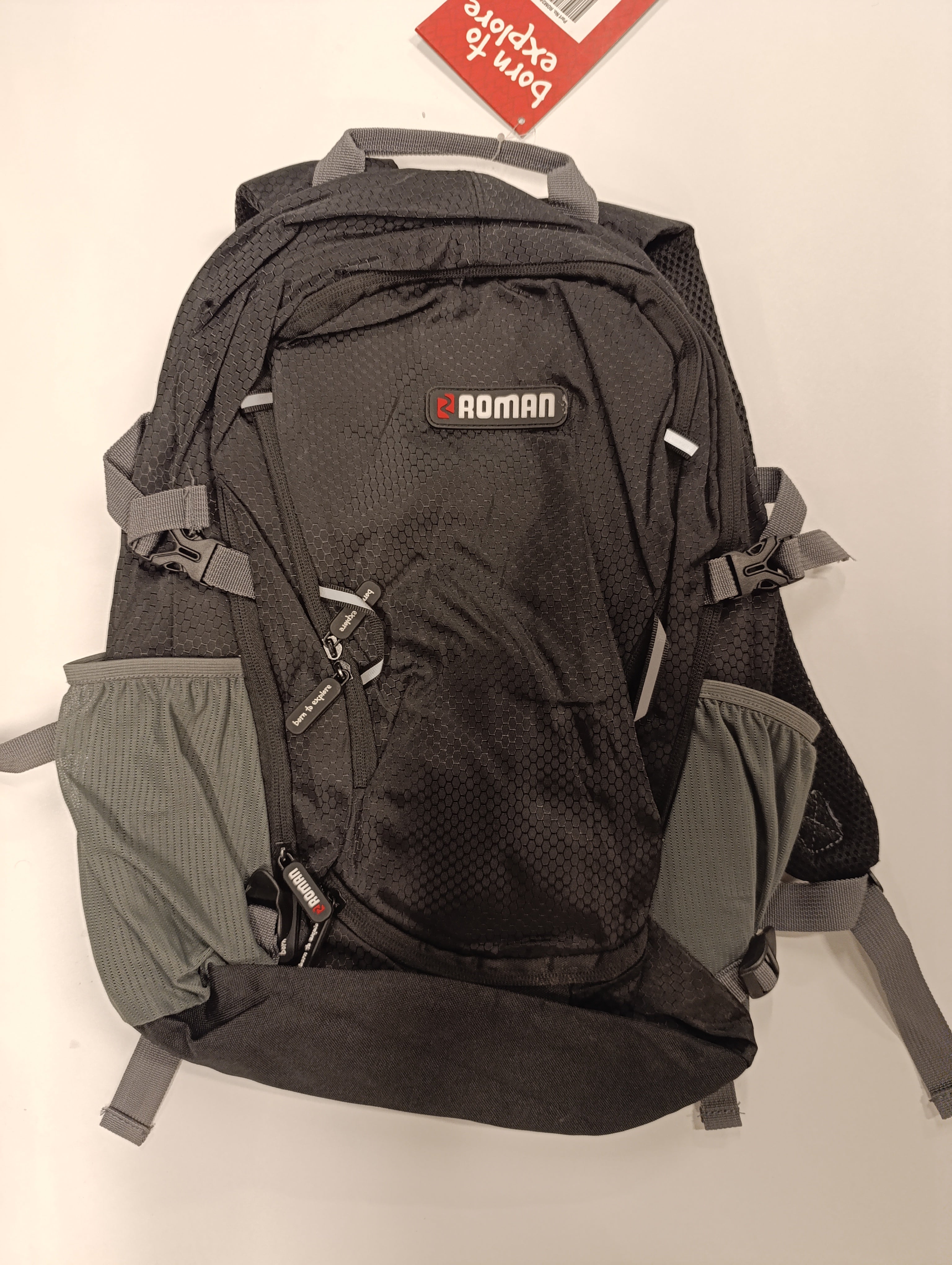 Roman born to explore trek 25 L Black