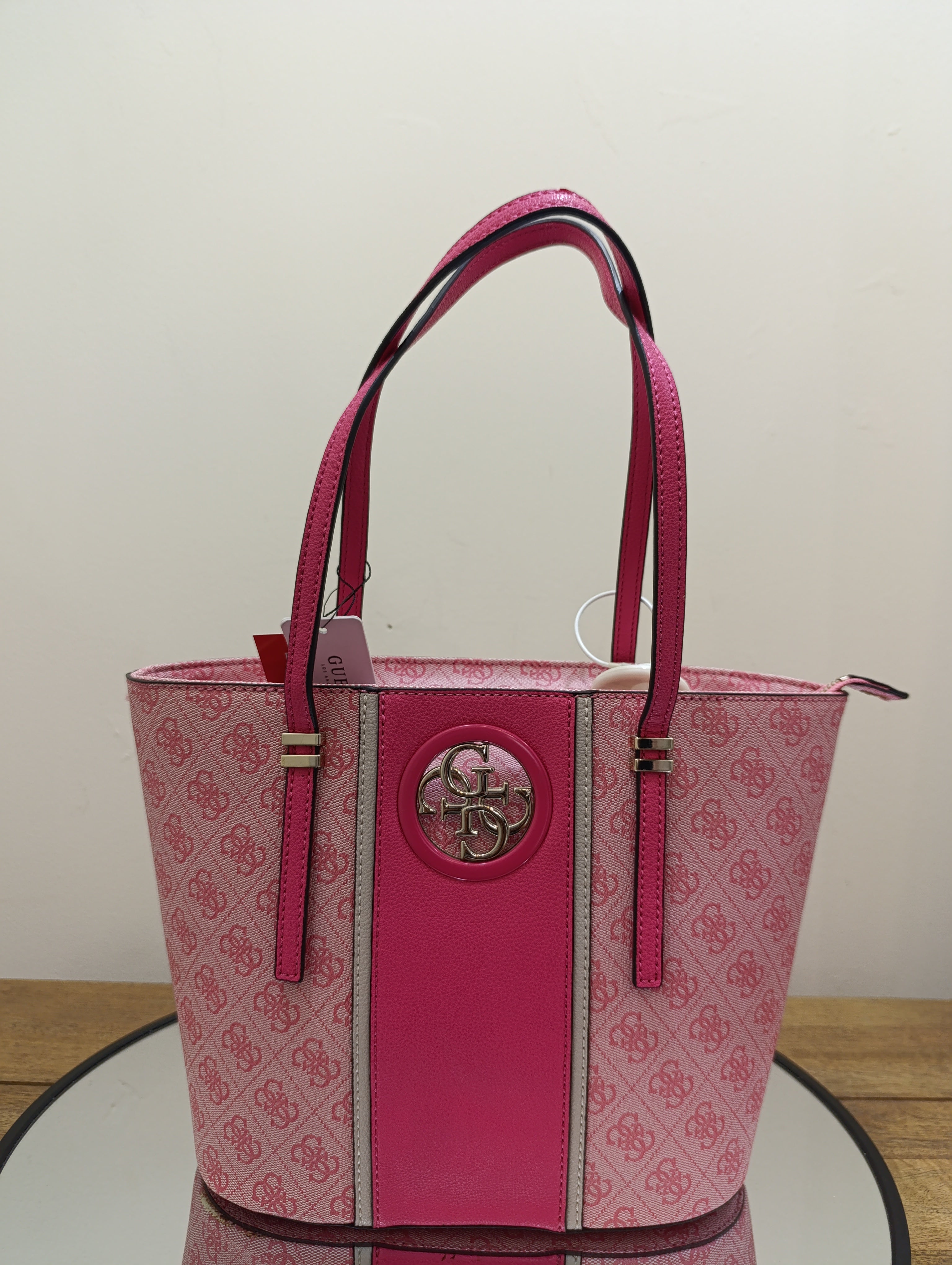 Guess Women's Hand bag - Cherry SS718622