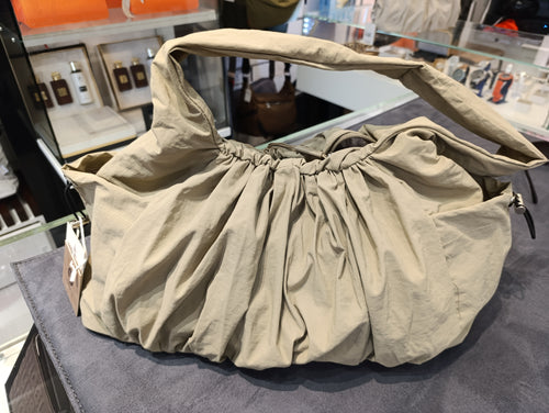 Woman handbags