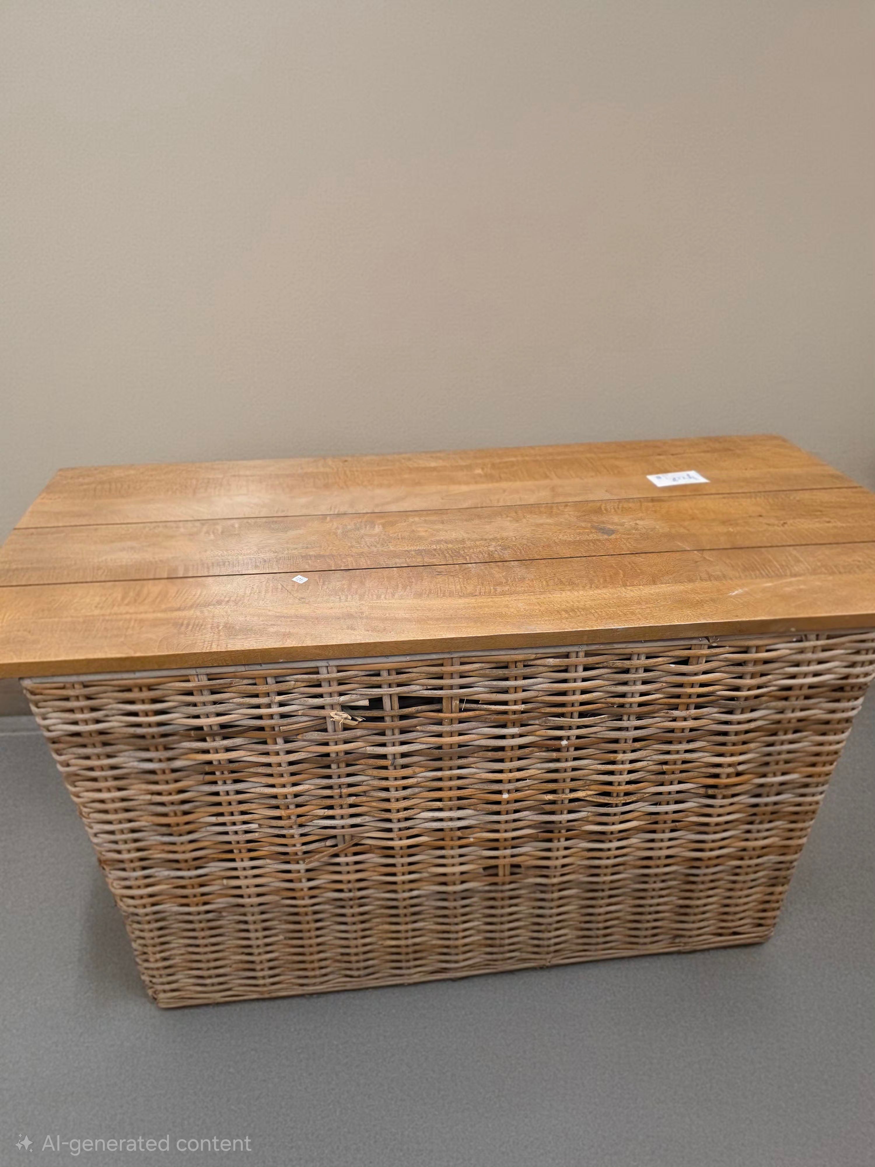 Home Centre Juniper Natural Trunk (Slightly Damaged)