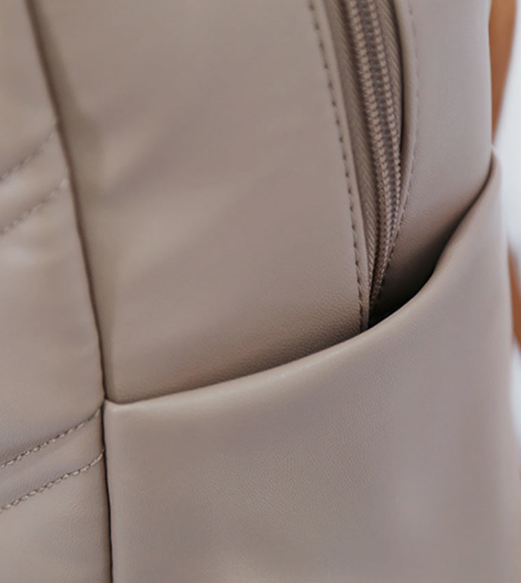 DKNY Bias Cappuccino Backpack D0680BS2