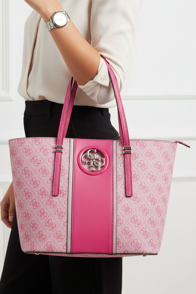 Guess Women's Hand bag - Cherry SS718622