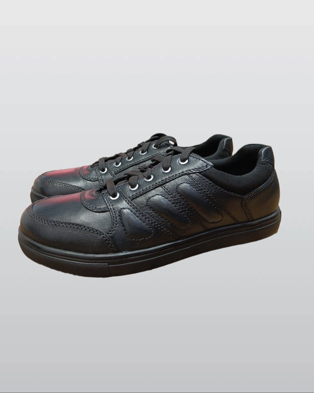 AM Shoe Company Men’s Casual Sneakers – Stylish & Comfortable Everyday Footwear