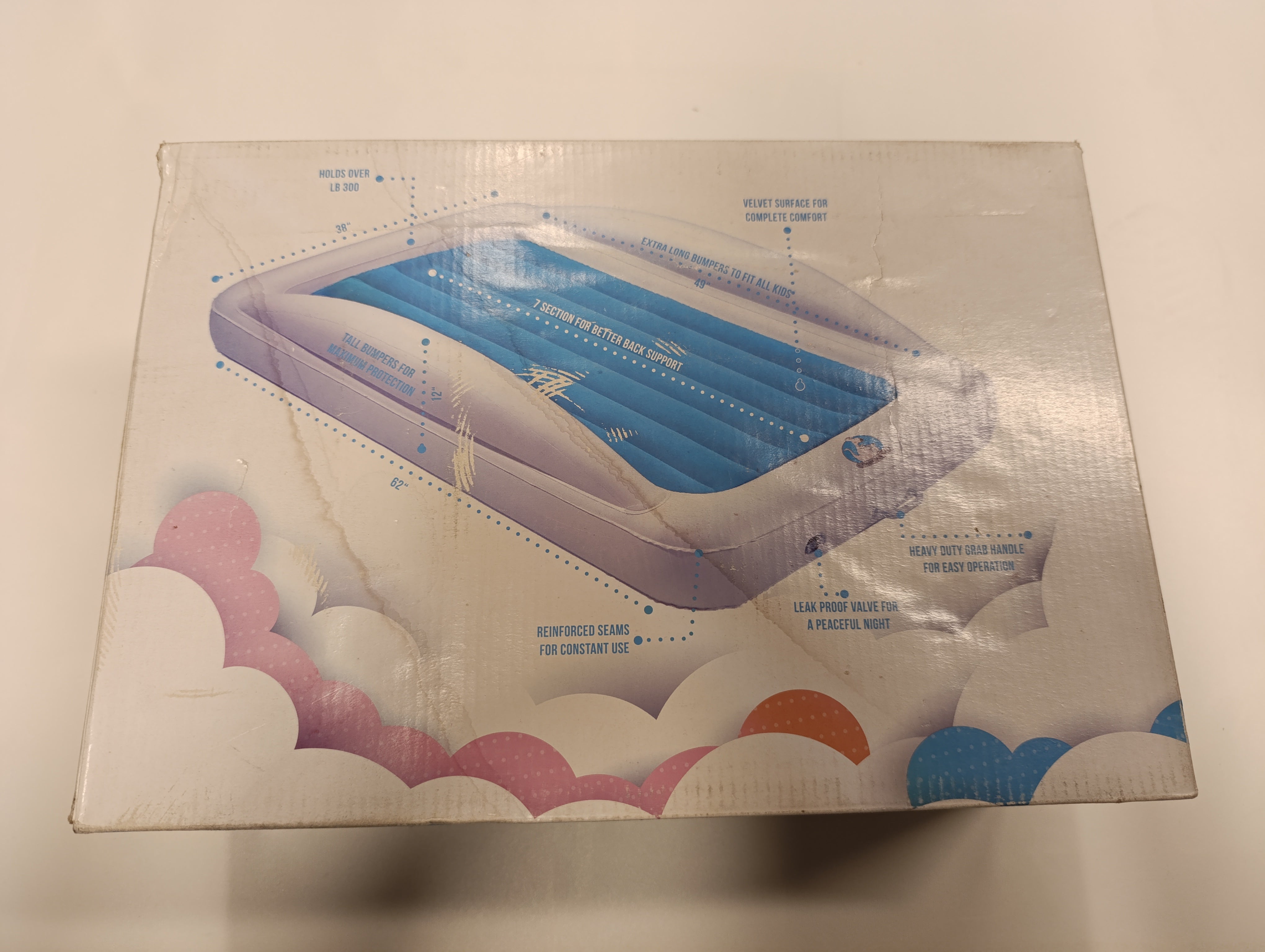 Inflatable toddler travel bed