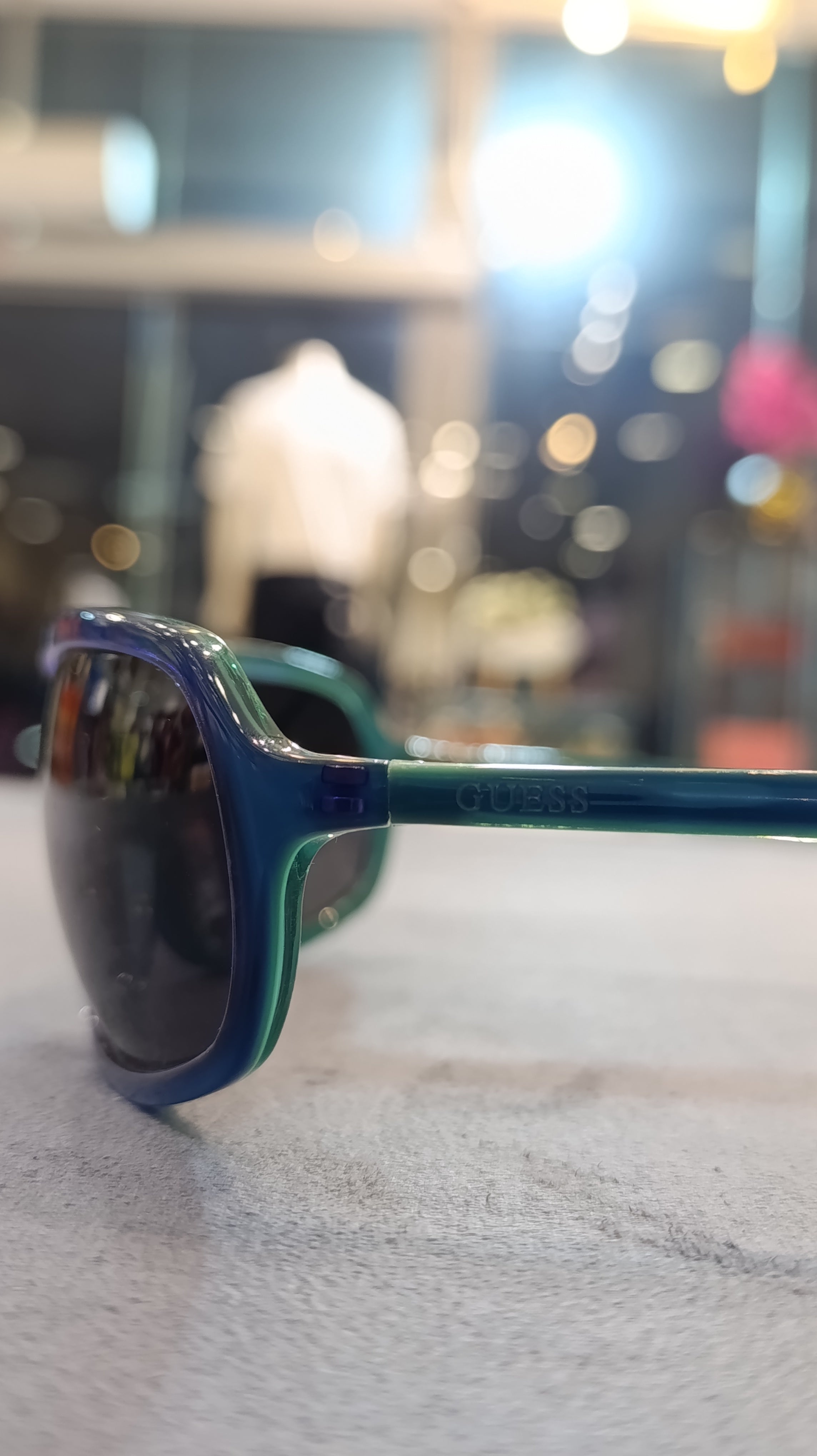 GUESS Blue-Green Gradient Square Sunglasses