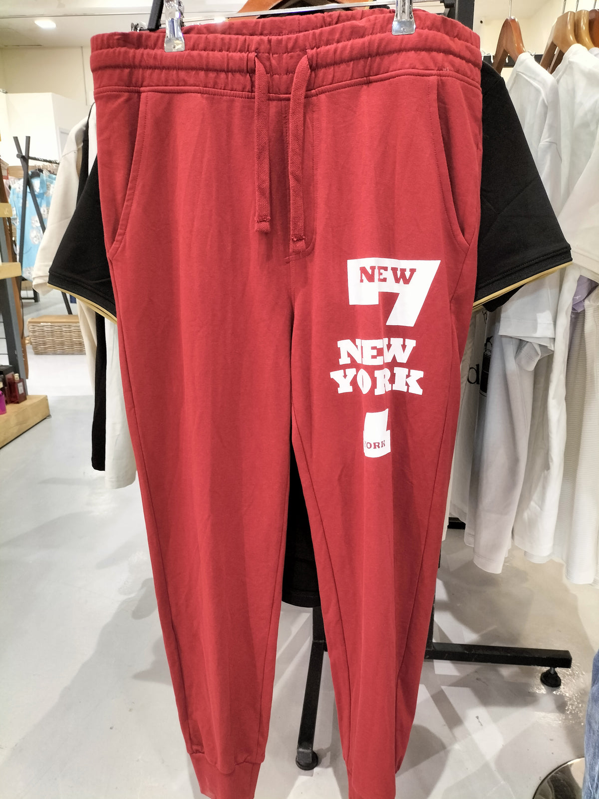 Basic Collection Red Joggers "New York 7"