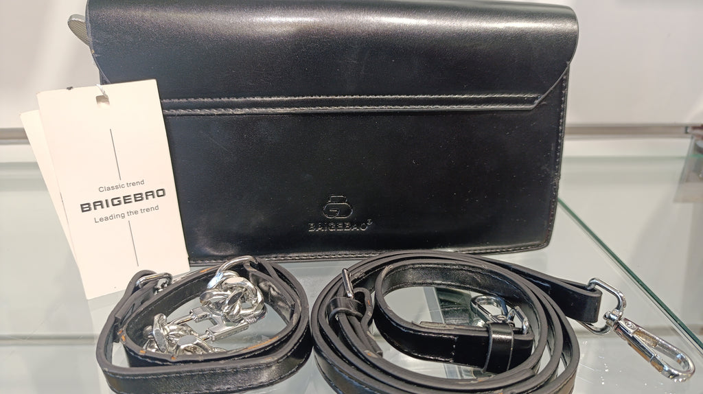 Woman's handbags