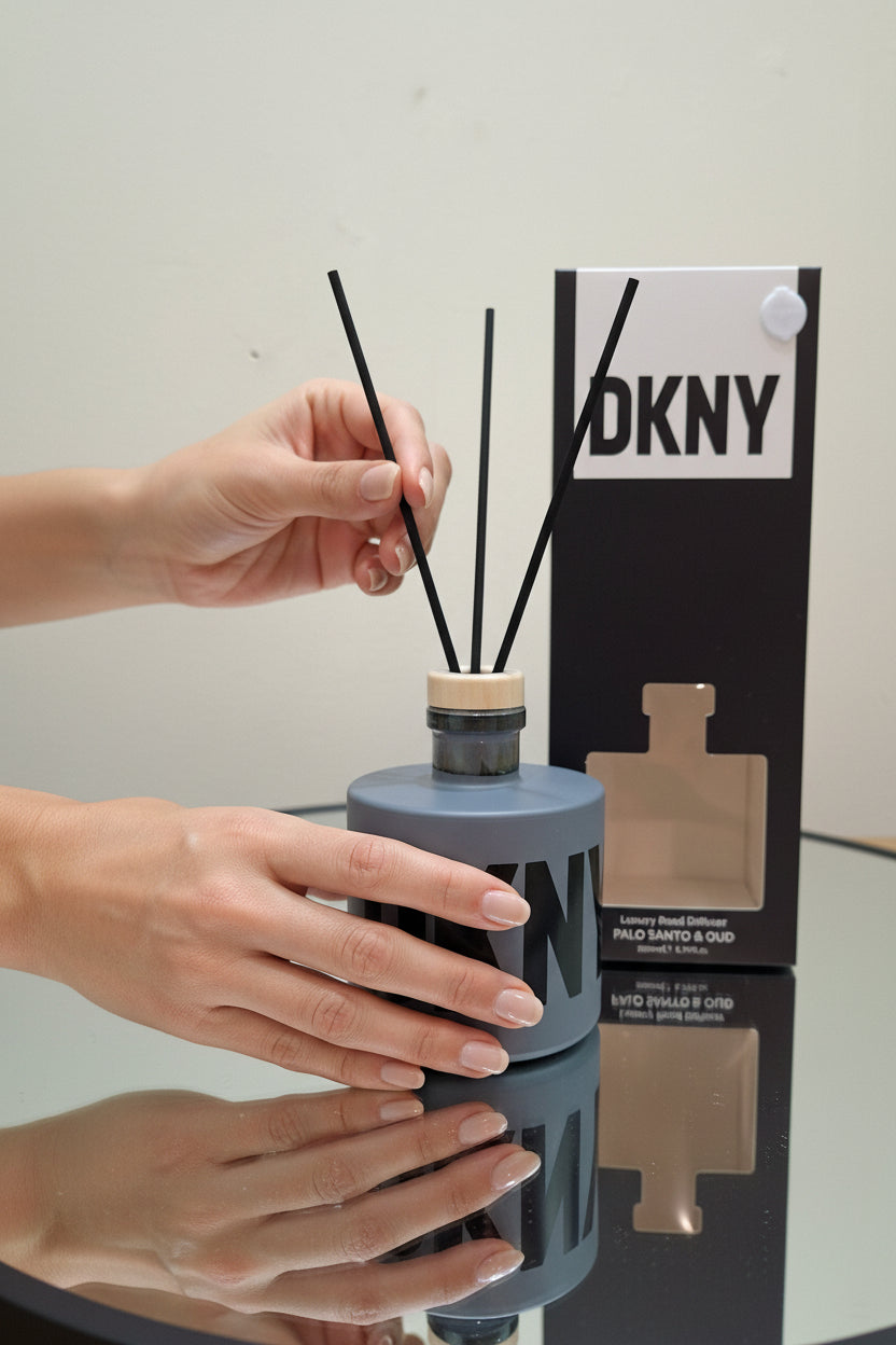 DKNY Luxury Reed Diffuser PALO SANTO & OUD 200ml