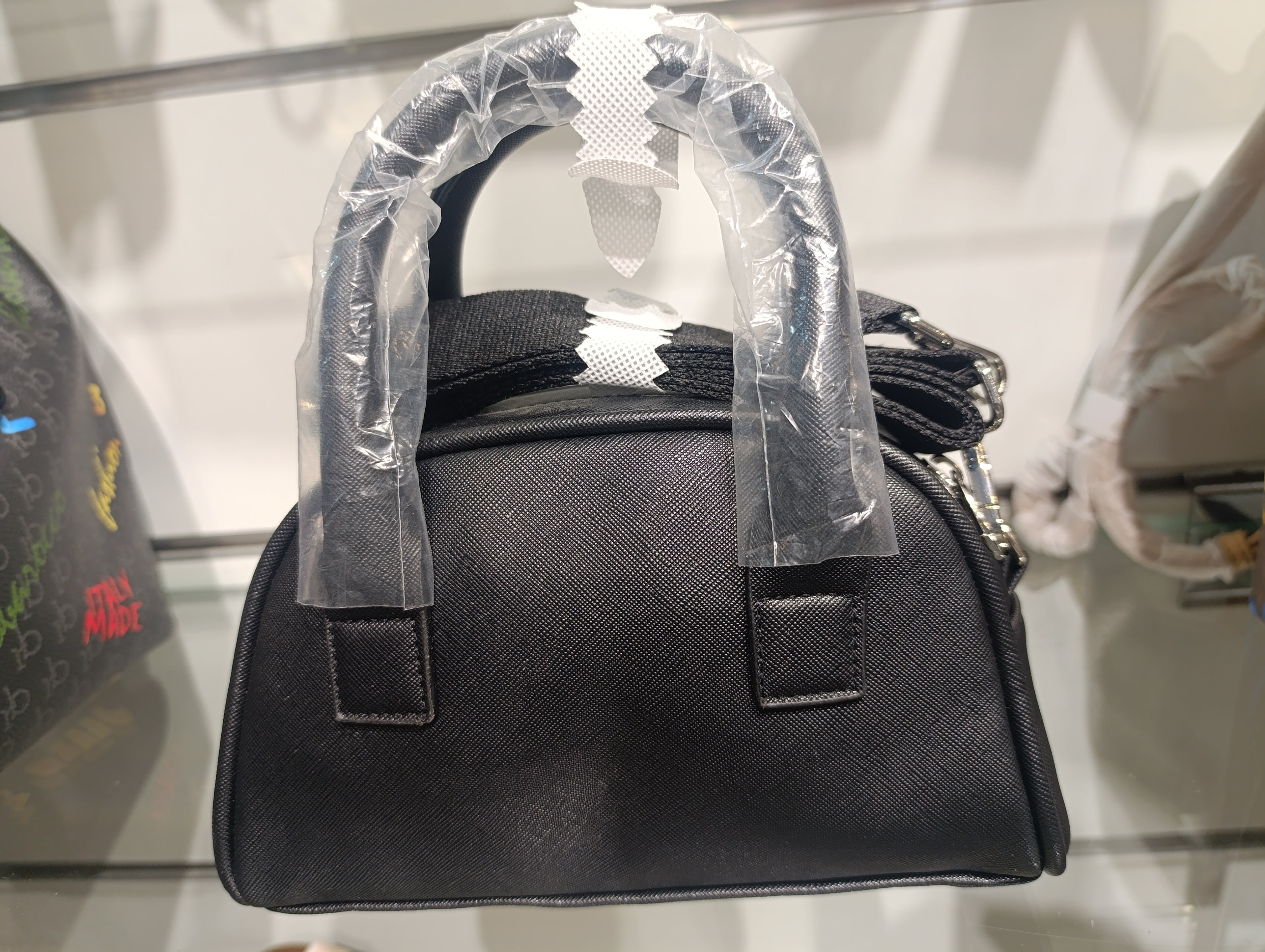 Woman's handbags