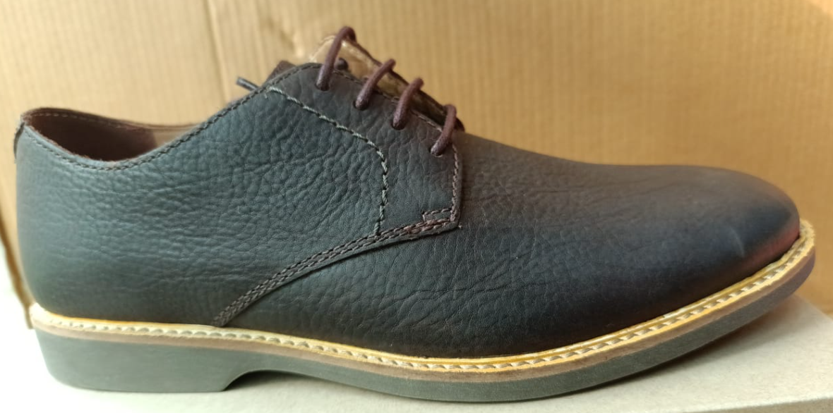 Clarks Men’s Black Leather Derby Shoes – Classic Lace‑Up Formal Footwear with Durable Comfort
