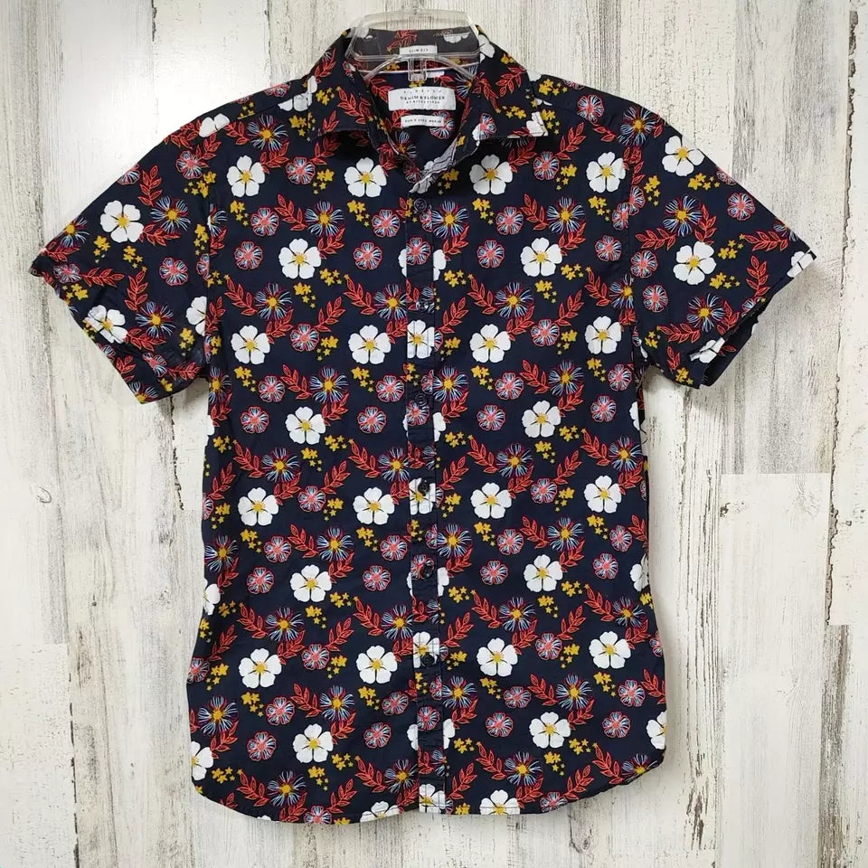 Denim & Flower Men’s Floral Short Sleeve Shirt – Stylish & Breathable