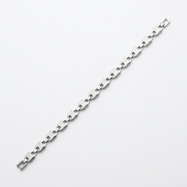 Website-ready bracelet product photo